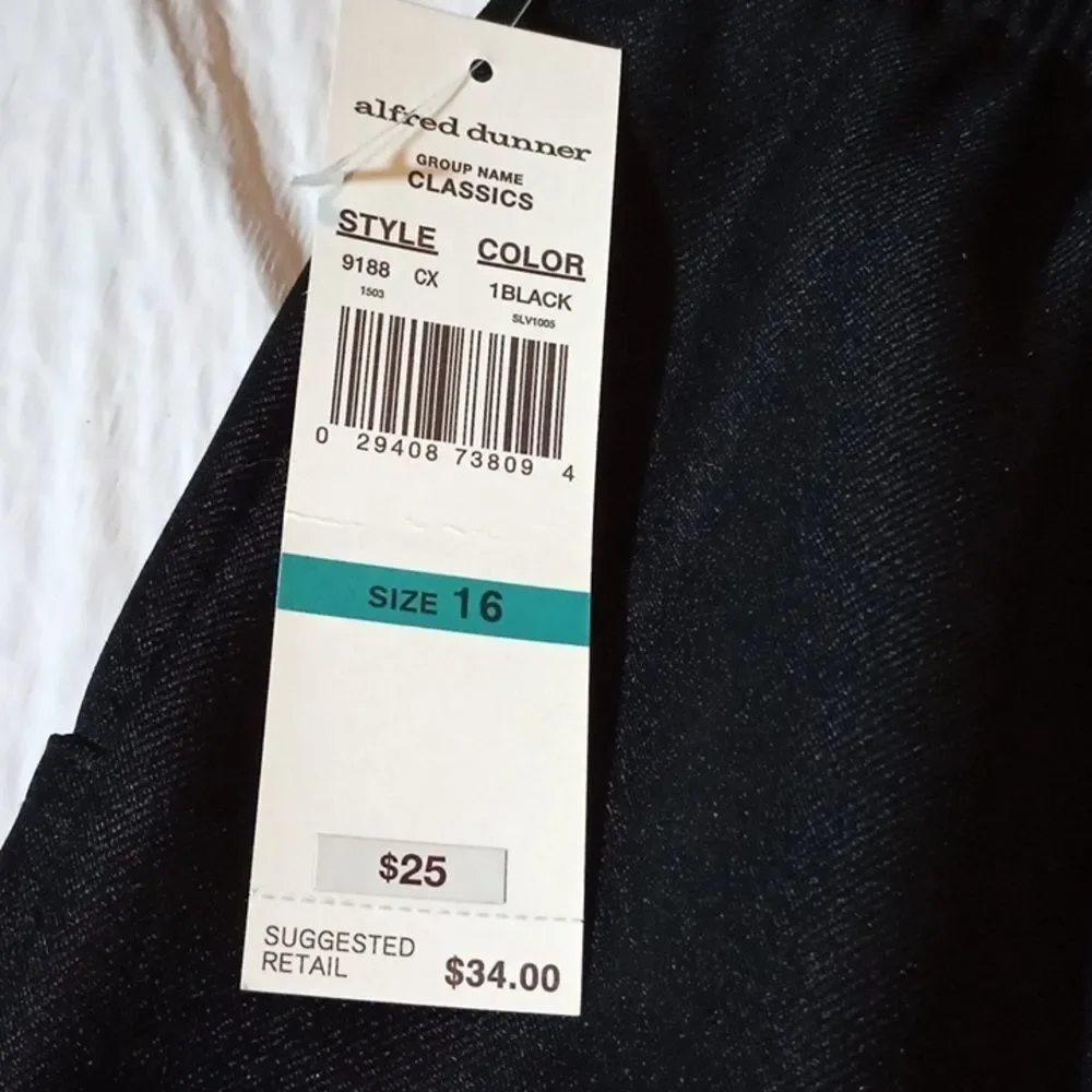 Alfred Dunner 16 stretchy top black skirt new with tags, pockets black